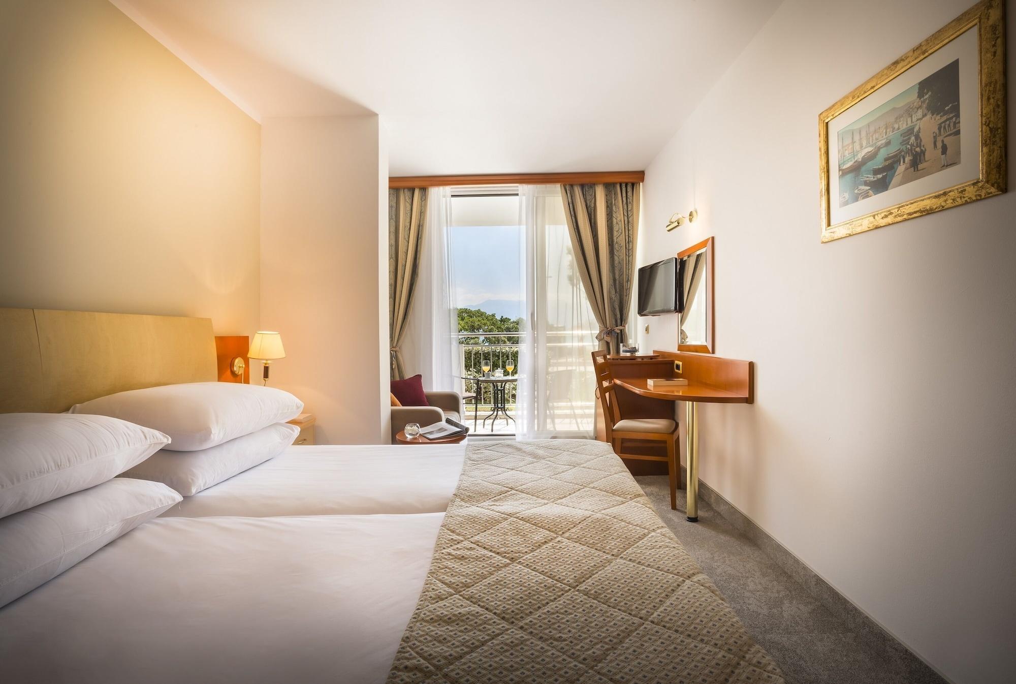 Sunny Baska Residence By Valamar, Ex Zvonimir Ngoại thất bức ảnh