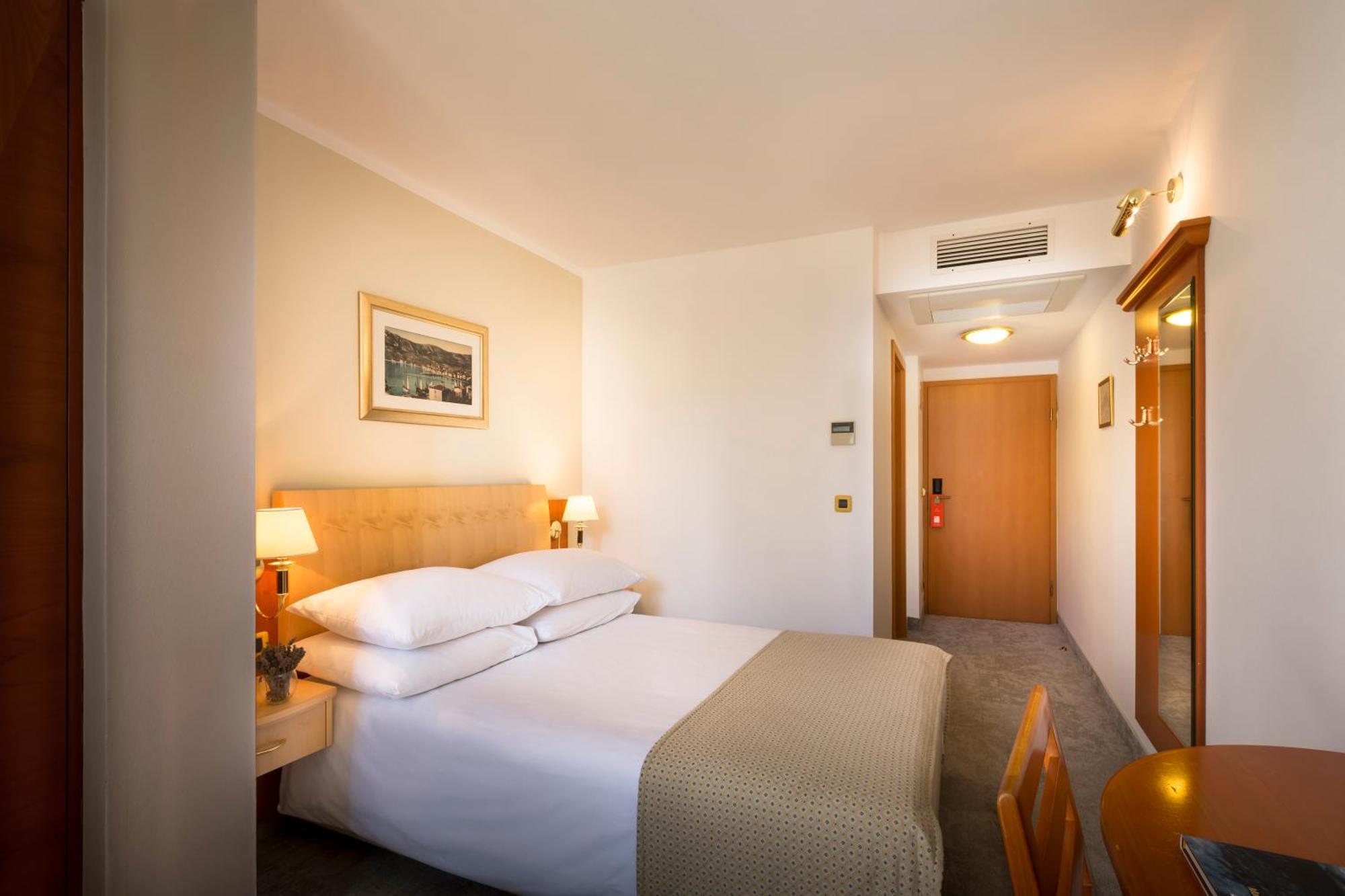Sunny Baska Residence By Valamar, Ex Zvonimir Ngoại thất bức ảnh